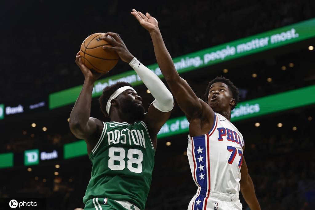 马克西40分埃奇库姆首秀34分 布朗25分绿军惜败76人